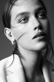 Victoria Pedretti's avatar