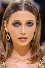 Emma Chamberlain's avatar